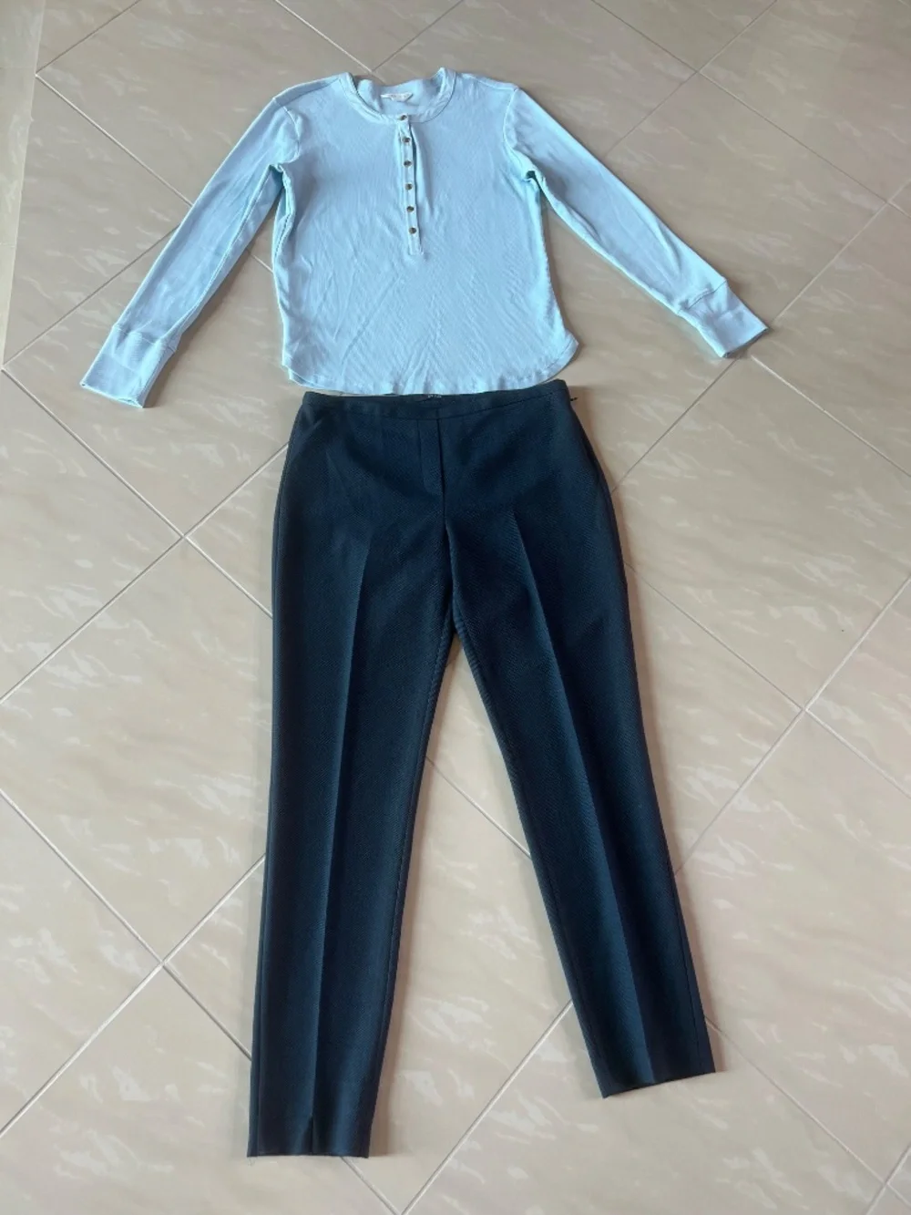 #2993 Women’s 4-Pc Workwear Lot S/6 Ann Taylor Calvin Klein Caslon Tahari